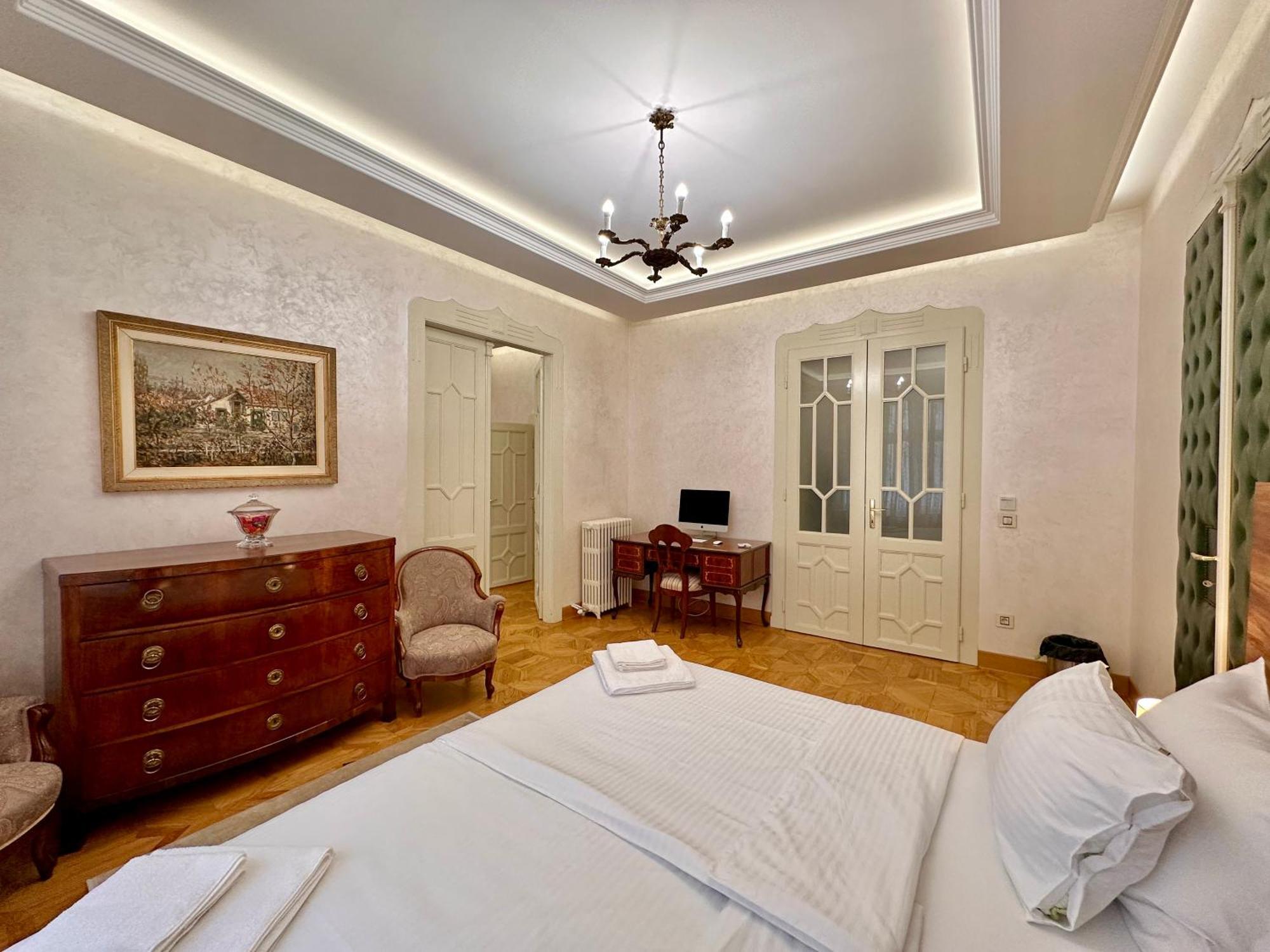 Djuras Residence In The Center Of Belgrád Kültér fotó